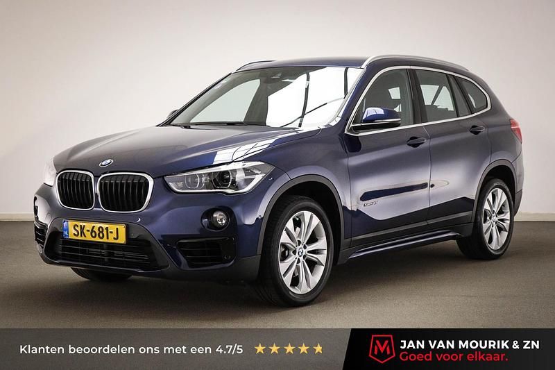 Blauw Occasion 2018 BMW X1 Executive SUV | € 21.695 (Eerlijke prijs) - Afbeelding 1/4