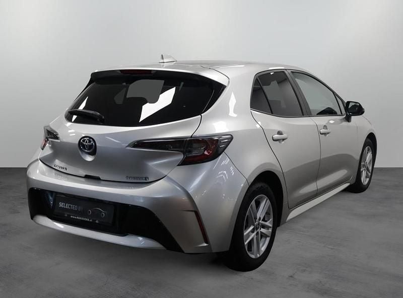 Occasion Toyota Corolla 98 PK (72 kW) 2022 Grijs Hatchback