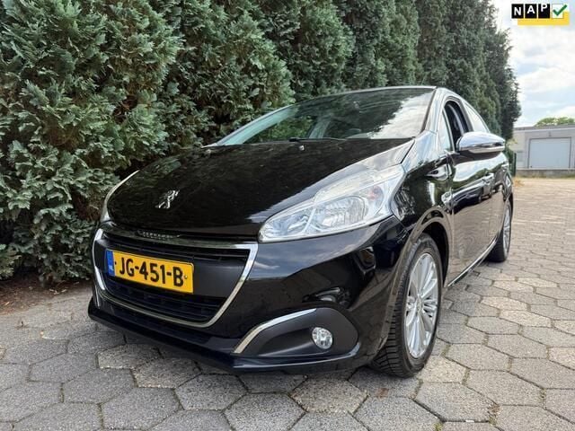 Zwart Gebruikt 2016 Peugeot 208 Allure Hatchback | € 8.000 (Eerlijke prijs) - Afbeelding 1/4