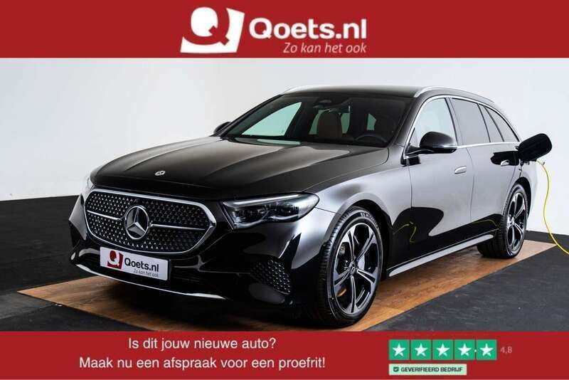 Zwart Gebruikt 2024 Mercedes E300 Luxury Sedan | € 61.950 (Goede deal) - Afbeelding 1/4