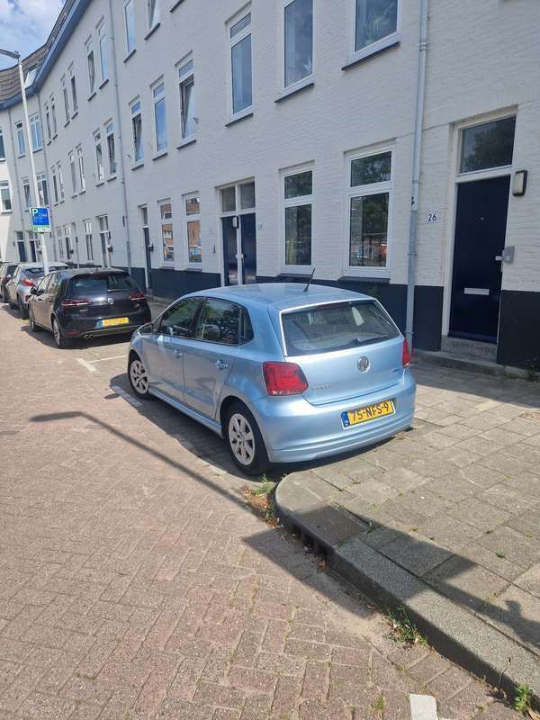Blauw Gebruikt 2010 VW Polo Comfortline Hatchback | € 2.950 (Goede deal) - Afbeelding 1/4