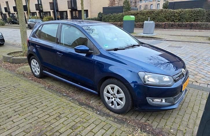 Occasion 2010 VW Polo Hatchback | € 1.950 (Goede deal) - Afbeelding 1/4