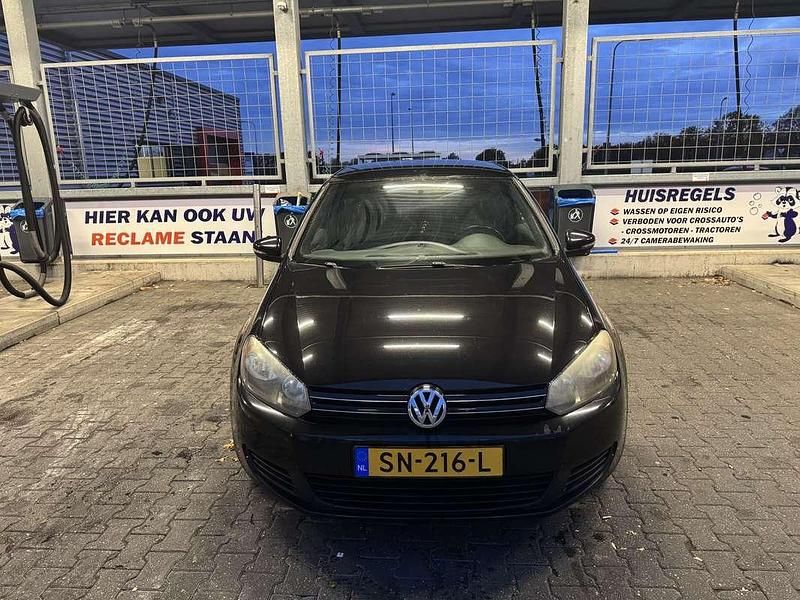 Gebruikt 2009 VW Golf VI Comfortline Sedan | € 3.999 (Goede deal) - Afbeelding 1/4