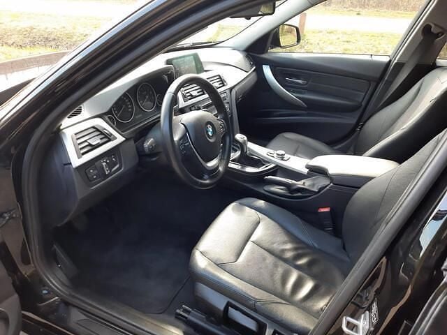 Occasion BMW 320 Sport Line 170 PK (125 kW) 2013 Zwart Sedan