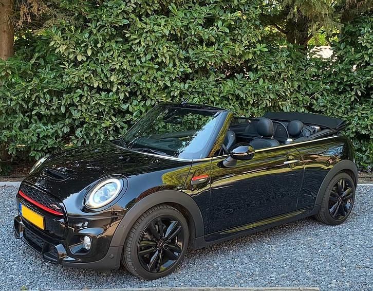 Gebruikt 2018 Mini John Cooper Works Hatchback | € 27.700 (Eerlijke prijs) - Afbeelding 1/4