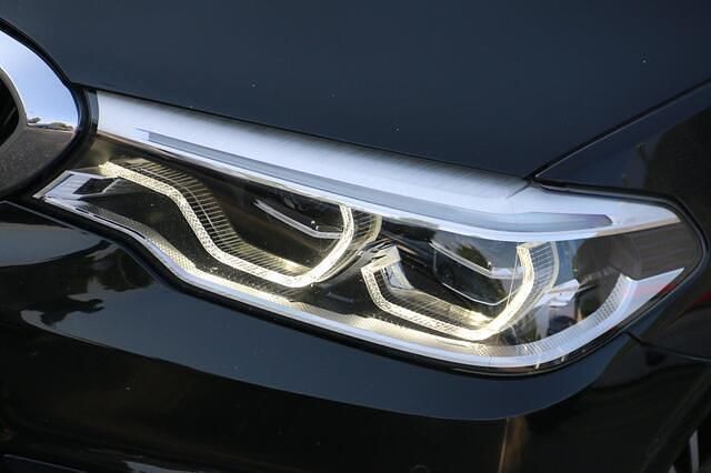 Occasion BMW 520 Executive 184 PK (135 kW) 2019 Zwart Stationwagen