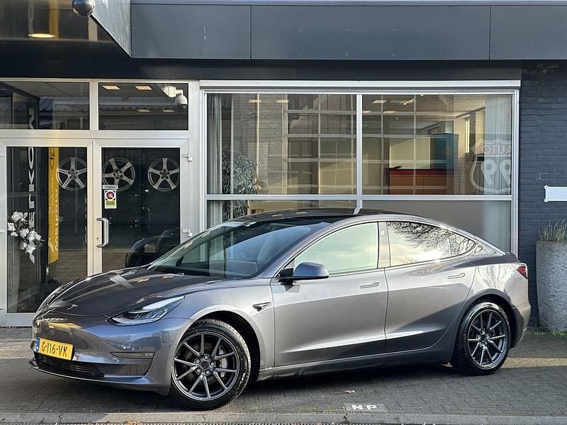 Grijs Gebruikt 2019 Tesla Model 3 Long Range AWD Sedan | € 17.495 (Eerlijke prijs) - Afbeelding 1/4