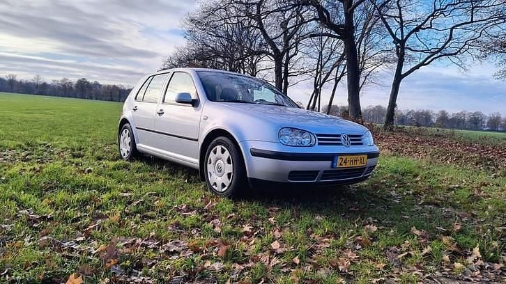 Gebruikt 2001 VW Golf IV | € 3.750 (Iets duurder) - Afbeelding 1/4