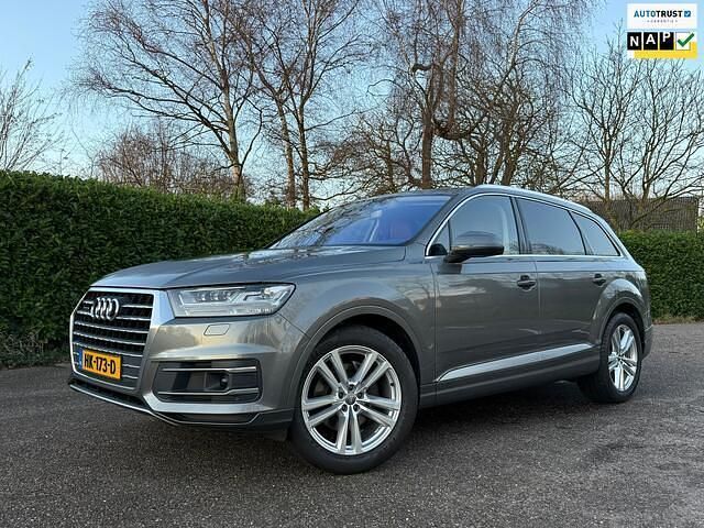 Grijs Gebruikt 2015 Audi Q7 Proline SUV | € 31.900 (Eerlijke prijs) - Afbeelding 1/4