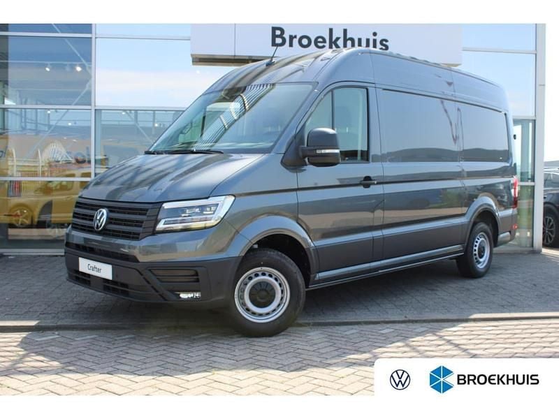 Grijs Occasion 2024 VW Crafter Exclusive Van | € 48.795 (Duur) - Afbeelding 1/4