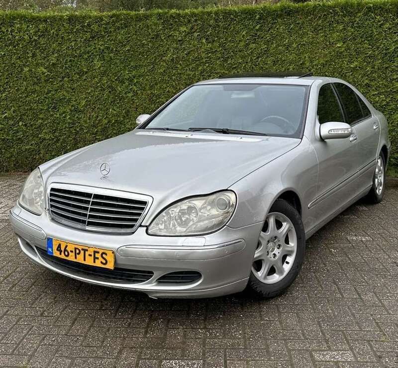 Grijs, andere lak Gebruikt 2004 Mercedes S350 Sedan | € 3.950 (Goede deal) - Afbeelding 1/4