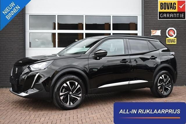 Zwart Gebruikt 2022 Peugeot 2008 Allure SUV | € 19.900 (Eerlijke prijs) - Afbeelding 1/4