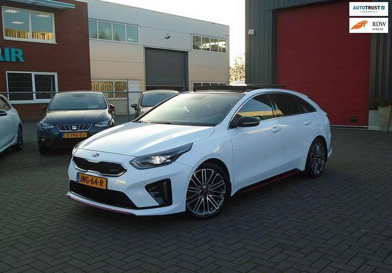 Wit Gebruikt 2019 Kia ProCeed Stationwagen | € 22.999 (Eerlijke prijs) - Afbeelding 1/4
