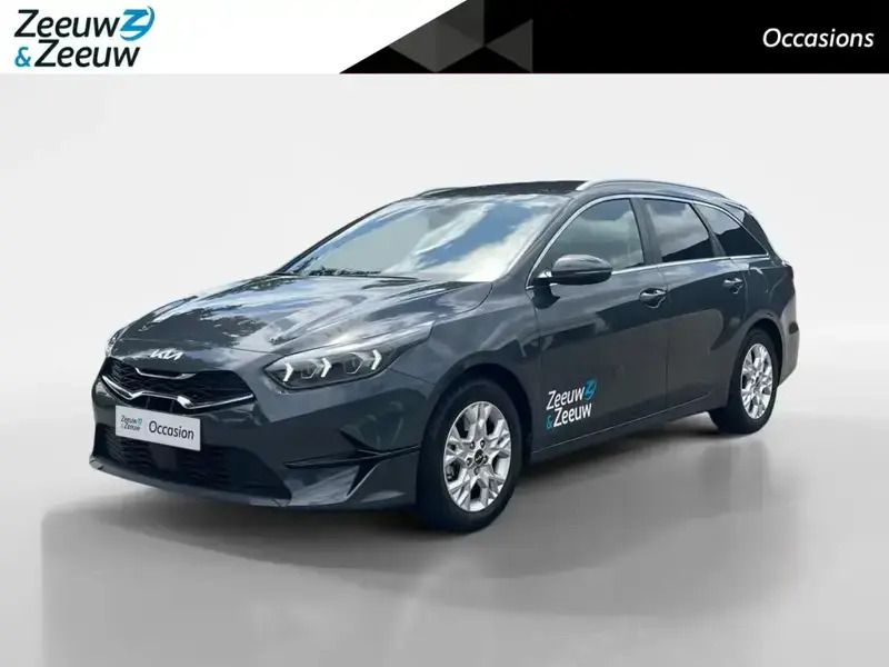 Dark penta metal m Gebruikt 2024 Kia Ceed Sportswagon Stationwagen | € 29.985 (Eerlijke prijs) - Afbeelding 1/4