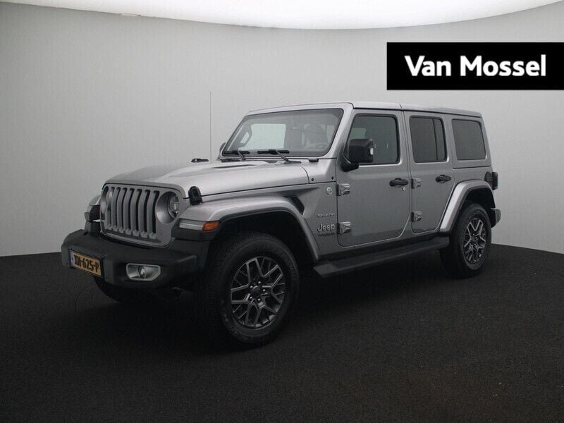 Grijs Gebruikt 2019 Jeep Wrangler Unlimited Sahara SUV | € 54.440 (Eerlijke prijs) - Afbeelding 1/4