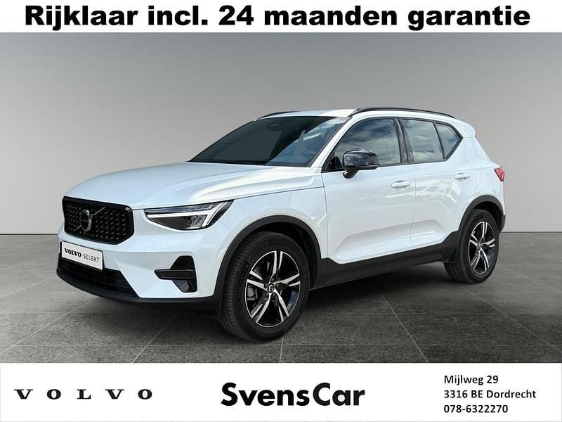 Wit Gebruikt 2025 Volvo XC40 Plus SUV | € 45.950 (Eerlijke prijs) - Afbeelding 1/4
