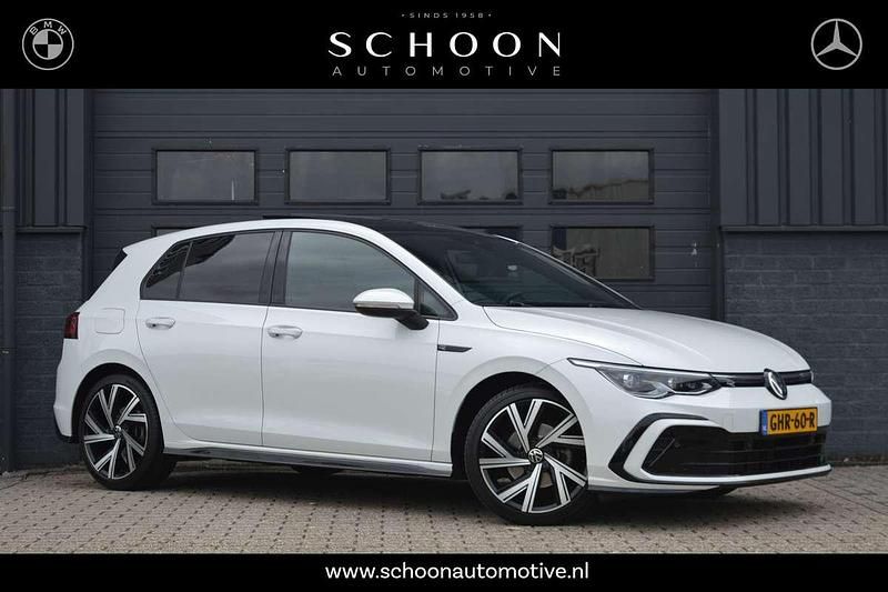 Wit Gebruikt 2020 VW Golf VIII R-line Hatchback | € 26.950 (Iets duurder) - Afbeelding 1/3