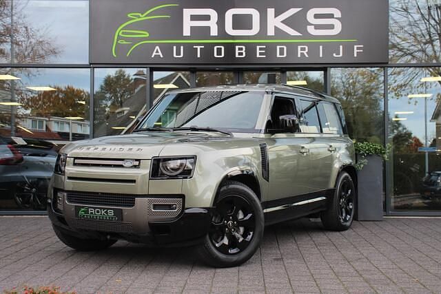 Groen Nieuw 2025 Land Rover Defender SE Dynamic SUV | € 94.850 - Afbeelding 1/4