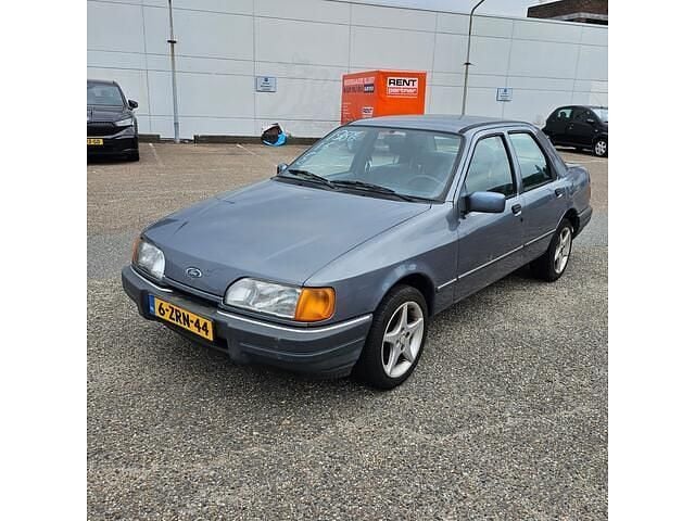 Grijs Gebruikt 1987 Ford Sierra Sedan | € 2.950 - Afbeelding 1/4