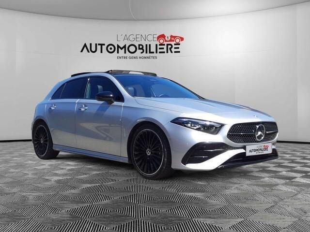 Occasion Mercedes A180 AMG line 2024 Grijs Sedan