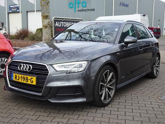 Occasion Audi A3 Sportback S-Line 116 PK (85 kW) 2018 Grijs Hatchback
