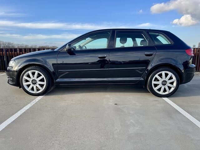 Occasion Audi A3 Sportback Attraction 105 PK (77 kW) 2012 Zwart Hatchback
