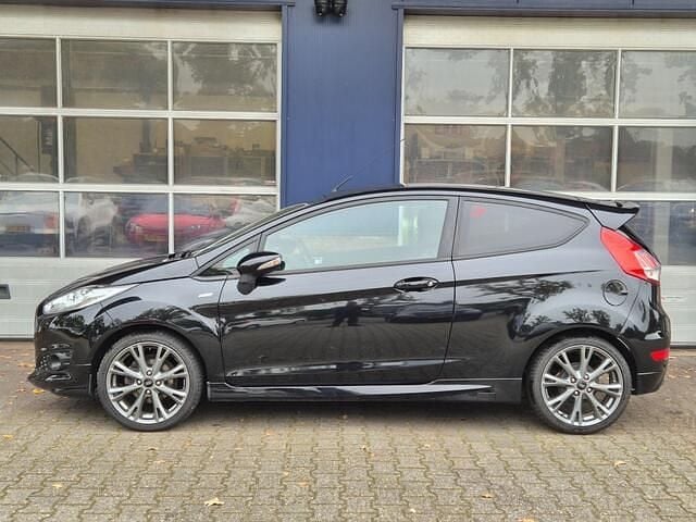 Occasion Ford Fiesta ST-Line 125 PK (91 kW) 2017 Zwart Hatchback