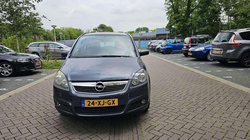 Gebruikt 2007 Opel Zafira MPV | € 2.250 (Goede deal) - Afbeelding 1/4