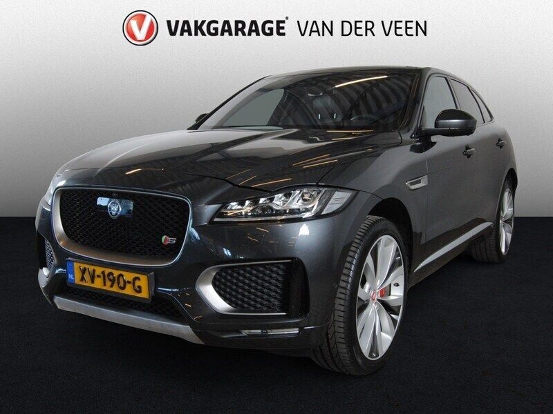 Grijs Gebruikt 2016 Jaguar F-Pace SUV | € 21.945 (Duur) - Afbeelding 1/3