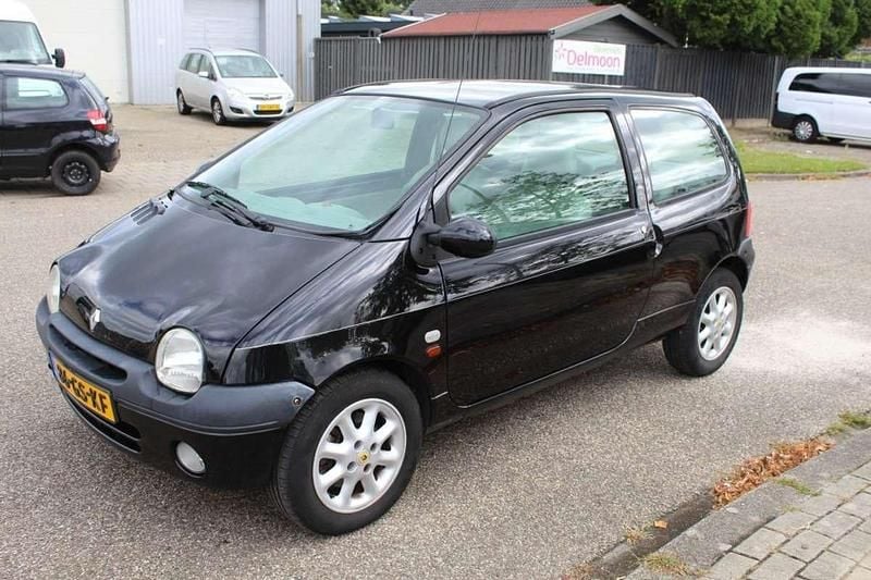 Zwart, metallic lak Gebruikt 2001 Renault Twingo Hatchback | € 1.750 (Duur) - Afbeelding 1/4
