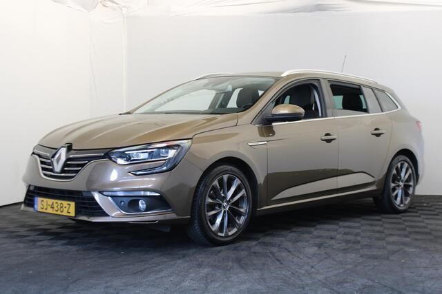 Bruin Gebruikt 2018 Renault Mégane GrandTour Signature Stationwagen | € 10.999 (Iets duurder) - Afbeelding 1/4
