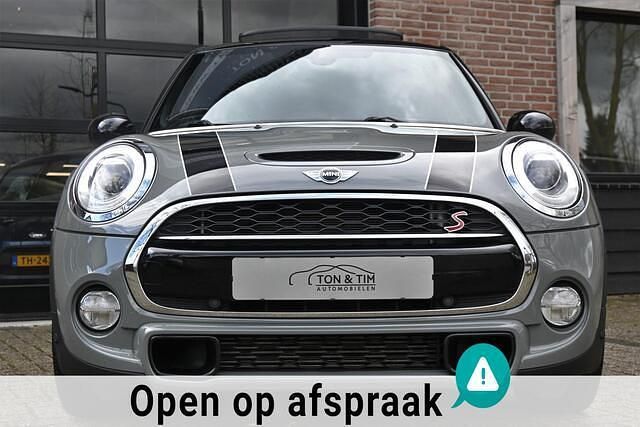 Grijs Gebruikt 2017 Mini Cooper S Chili Hatchback | € 23.900 (Duur) - Afbeelding 1/3