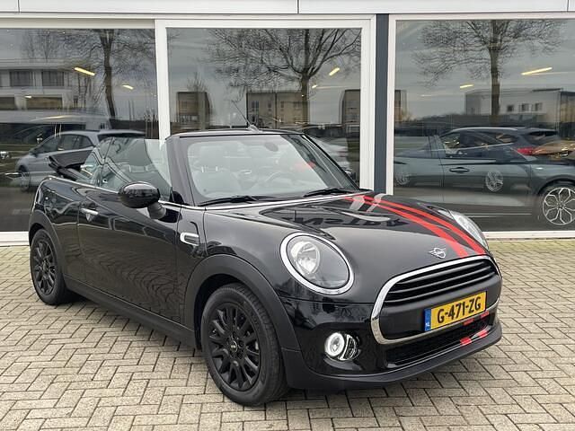Occasion Mini One Cabriolet Pepper 102 PK (75 kW) 2020 Zwart Cabriolet