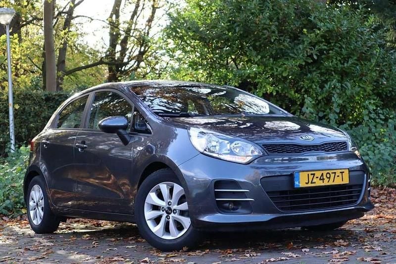 Occasion 2016 Kia Rio Hatchback | € 9.300 (Eerlijke prijs) - Afbeelding 1/4