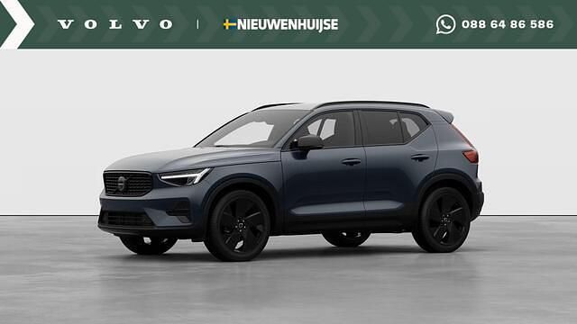 Blauw, metallic lak Nieuw 2025 Volvo XC40 Plus SUV | € 57.385 - Afbeelding 1/4