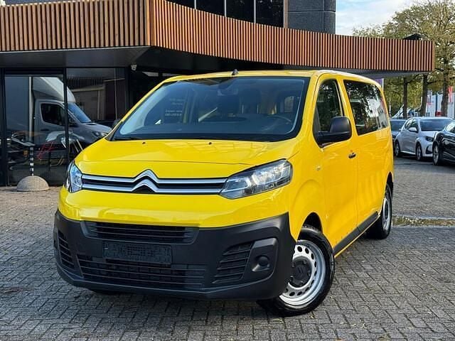 Geel Gebruikt 2017 Citroën Jumpy MPV | € 15.950 (Eerlijke prijs) - Afbeelding 1/4
