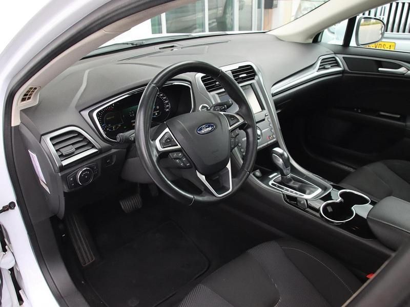Occasion Ford Mondeo Titanium 161 PK (118 kW) 2015 Wit Hatchback