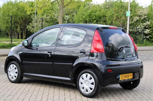 Occasion Peugeot 107 68 PK (50 kW) 2009 Zwart Hatchback