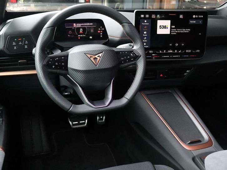 Occasion Cupra Born Limited Edition 169 kW (231 PK) 2025 Grijs Hatchback