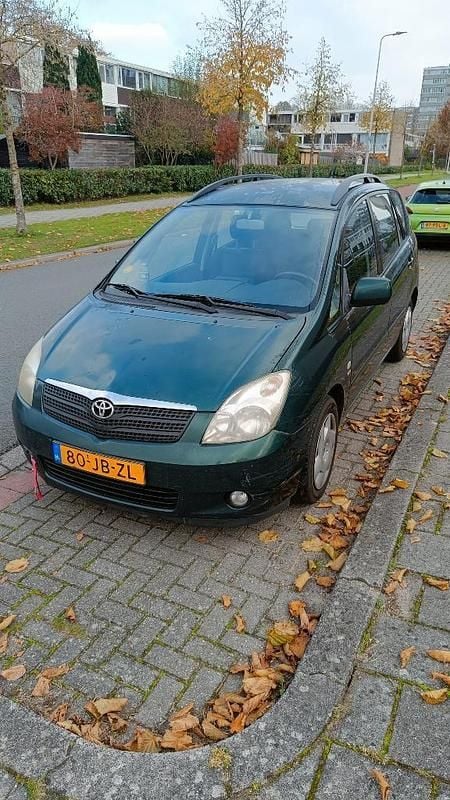 Gebruikt 2002 Toyota Corolla Verso MPV | € 1.500 (Super prijs) - Afbeelding 1/4