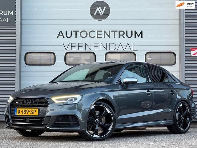 Grijs (metallic) Occasion 2016 Audi S3 S-Line Sedan | € 19.950 (Goede deal) - Afbeelding 1/4