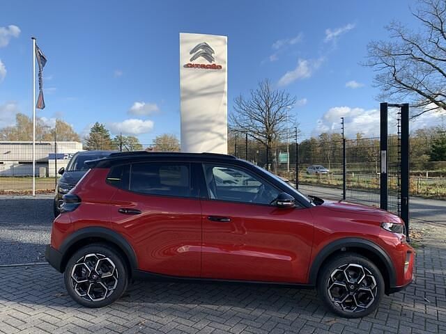 Rood Nieuw 2025 Citroën C3 Hatchback | € 22.990 - Afbeelding 1/4