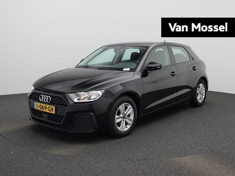 Zwart Gebruikt 2021 Audi A1 Sportback Proline Hatchback | € 17.900 (Eerlijke prijs) - Afbeelding 1/4