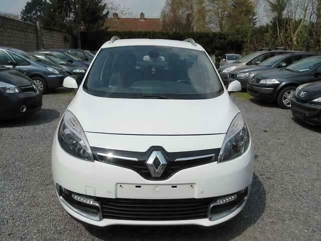 Wit Gebruikt 2015 Renault Grand Scénic III MPV | € 6.900 (Eerlijke prijs) - Afbeelding 1/4
