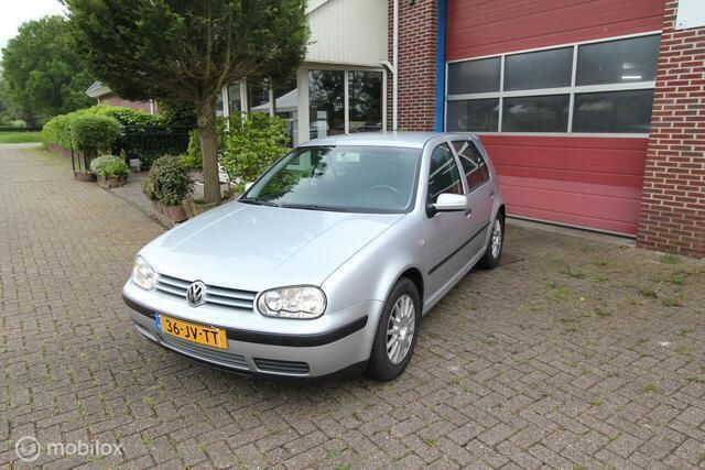 Grijs Gebruikt 2002 VW Golf IV Hatchback | € 2.750 (Duur) - Afbeelding 1/4