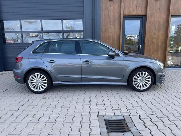 Occasion Audi e-tron Attraction 150 PK (110 kW) 2015 SUV