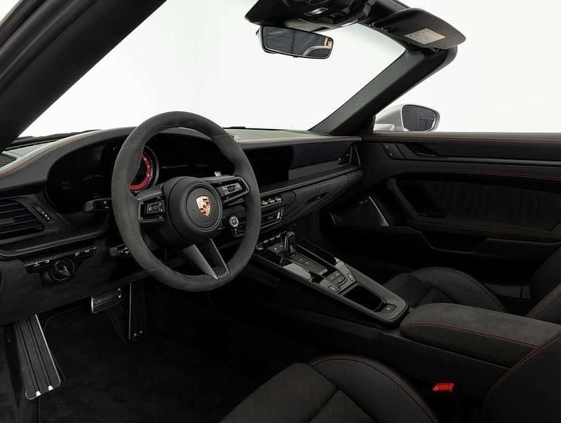 Occasion Porsche 911 Carrera 4 Cabriolet 480 PK (353 kW) 2024 Zilver Cabriolet