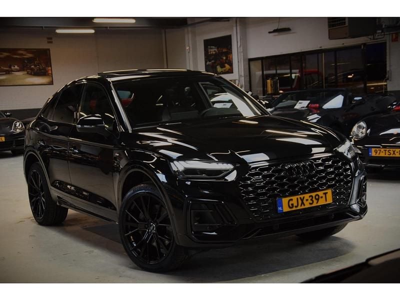Zwart (metallic) Occasion 2024 Audi Q5 Sportback SUV | € 57.800 (Eerlijke prijs) - Afbeelding 1/4