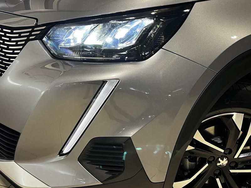 Occasion Peugeot e-2008 Allure 100 kW (136 PK) 2022 Grijs SUV