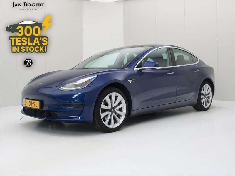 Blauw Gebruikt 2019 Tesla Model 3 Standard Range Sedan | € 19.400 (Goede deal) - Afbeelding 1/4
